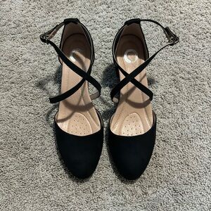 Classic Black Crisscross Ankle Strap Heels - Women